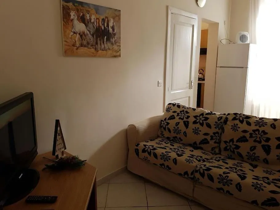 Lägenhet Lovely Apt, 5 Mins Walk From Castille Sq, Valletta Il-Furjana Malta